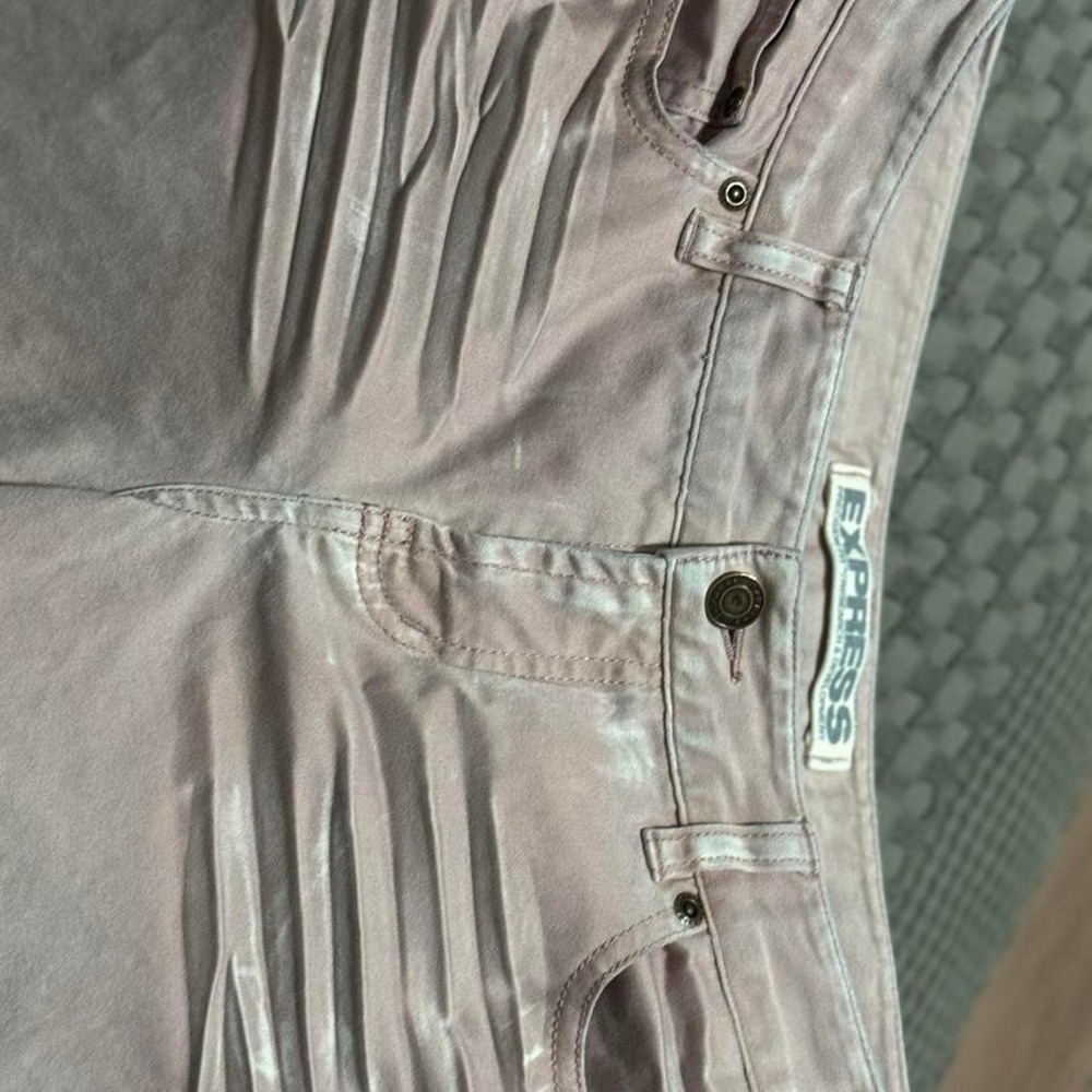 Express Precision Fit Low Rise Flare Jeans Mauve Pink Size 4 - Picture 3 of 6